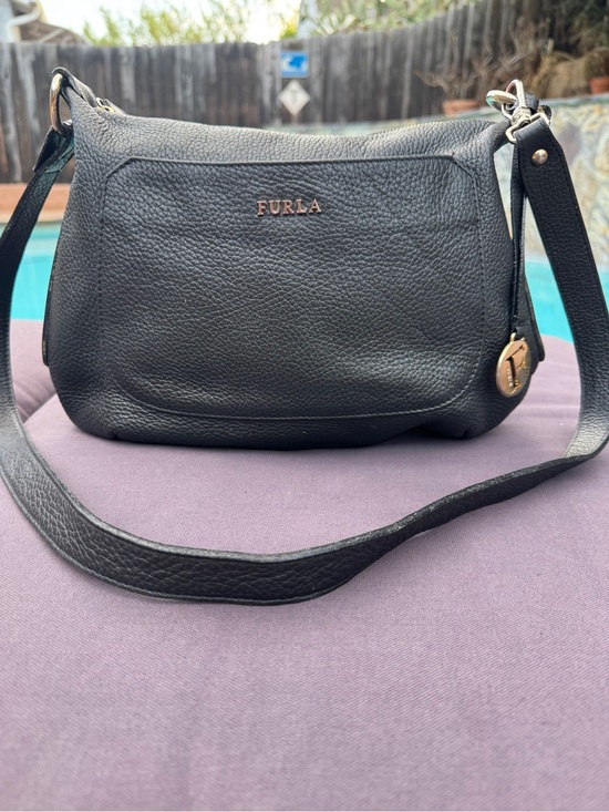 Furla Handbags - GUC.  Furla Black Pebbled Leather Shoulder Crossbody Bag Made in Italy GUC